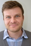 Dr Jędrzej S. Bojanowski Dr Jędrzej S. Bojanowski